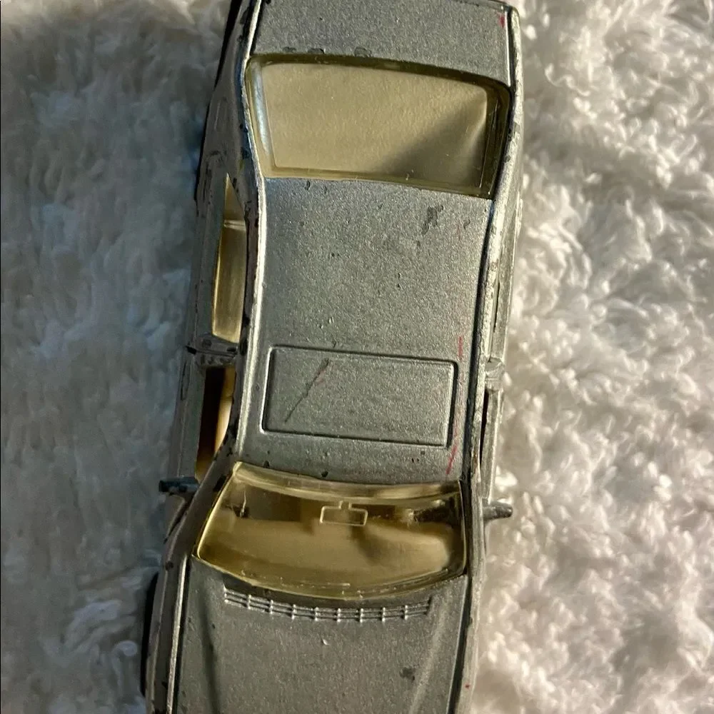 Matchbox Mercedes Benz 600 SEL Gray 1992.